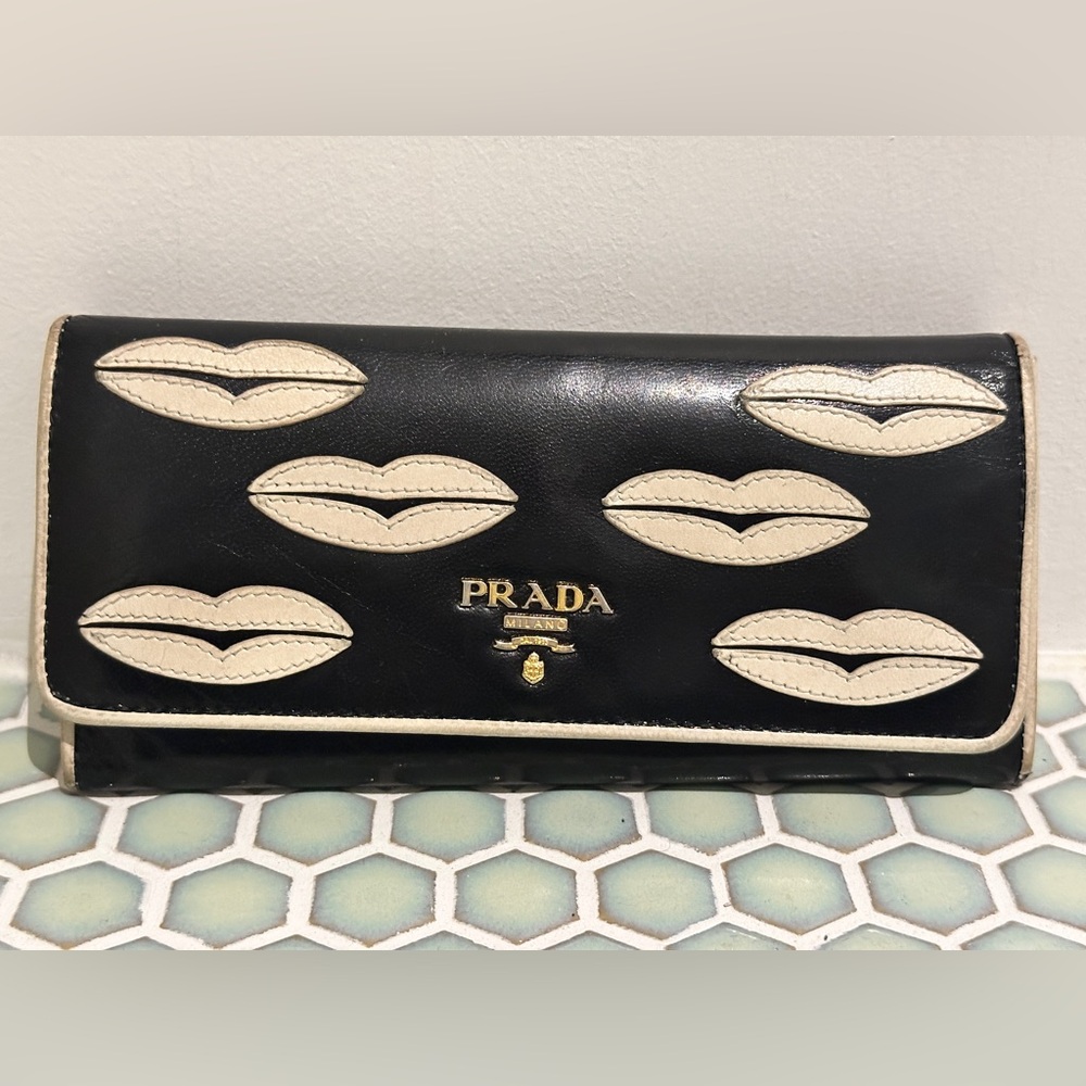 Prada Black Leather Trifold Continental Wallet with White Lip Appliques